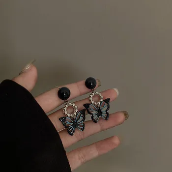 2020 kórejský hot predaj módne šperky nádherné zirkón black butterfly žena elegantné stud náušnice